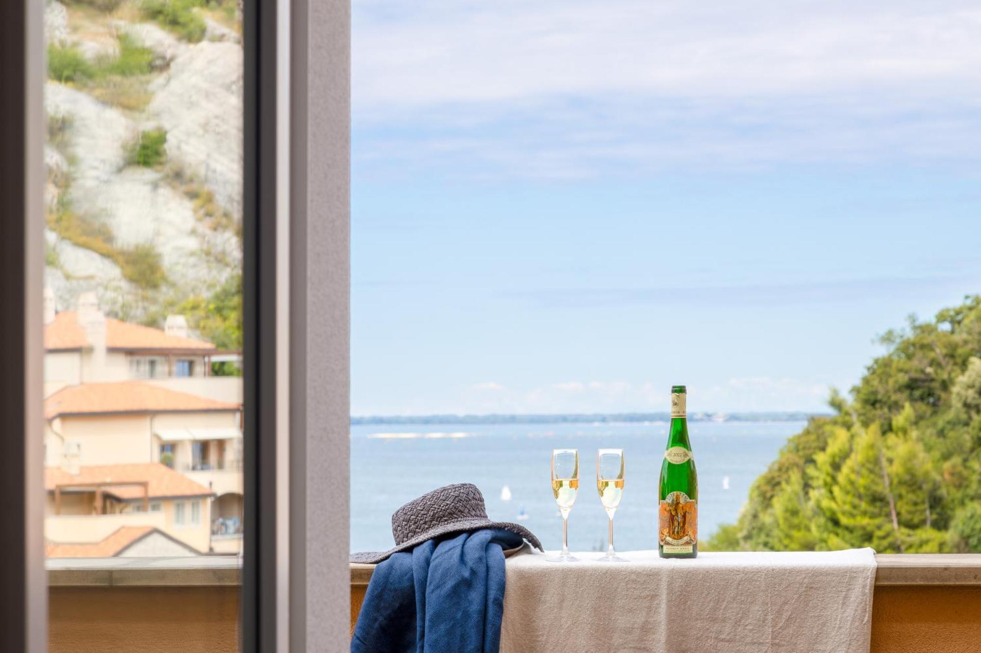 Portopiccolo Apartments システィアーナ エクステリア 写真